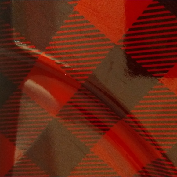 Set of Four Buffalo Check Chargers - Picture 4 of 4